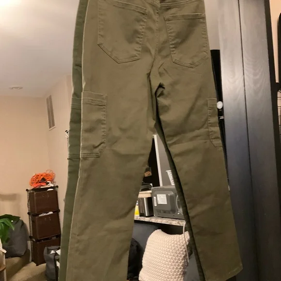 (Lori) Banana Republic Olive High-Rise Slim Pants - Picture 4 of 9